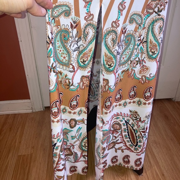 NY & Co Volup Maxi Skirt Paisley Floral Tan Turquoise XXLarge Summer Attire - Picture 4 of 8
